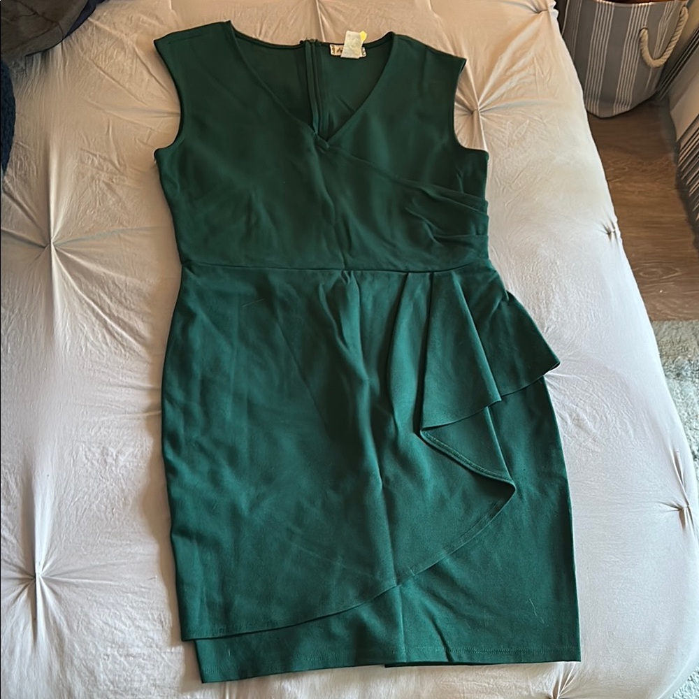 Klaxons Green Sleeveless Dress